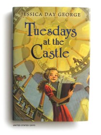 book_tuesdays-at-the-castle_01